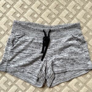 Athleta Heathered Gray Women's Athletic Shorts